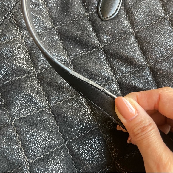 Stella McCartney Falabella black quilted tote with silver chain hardware vegan - Picture 14 of 16
